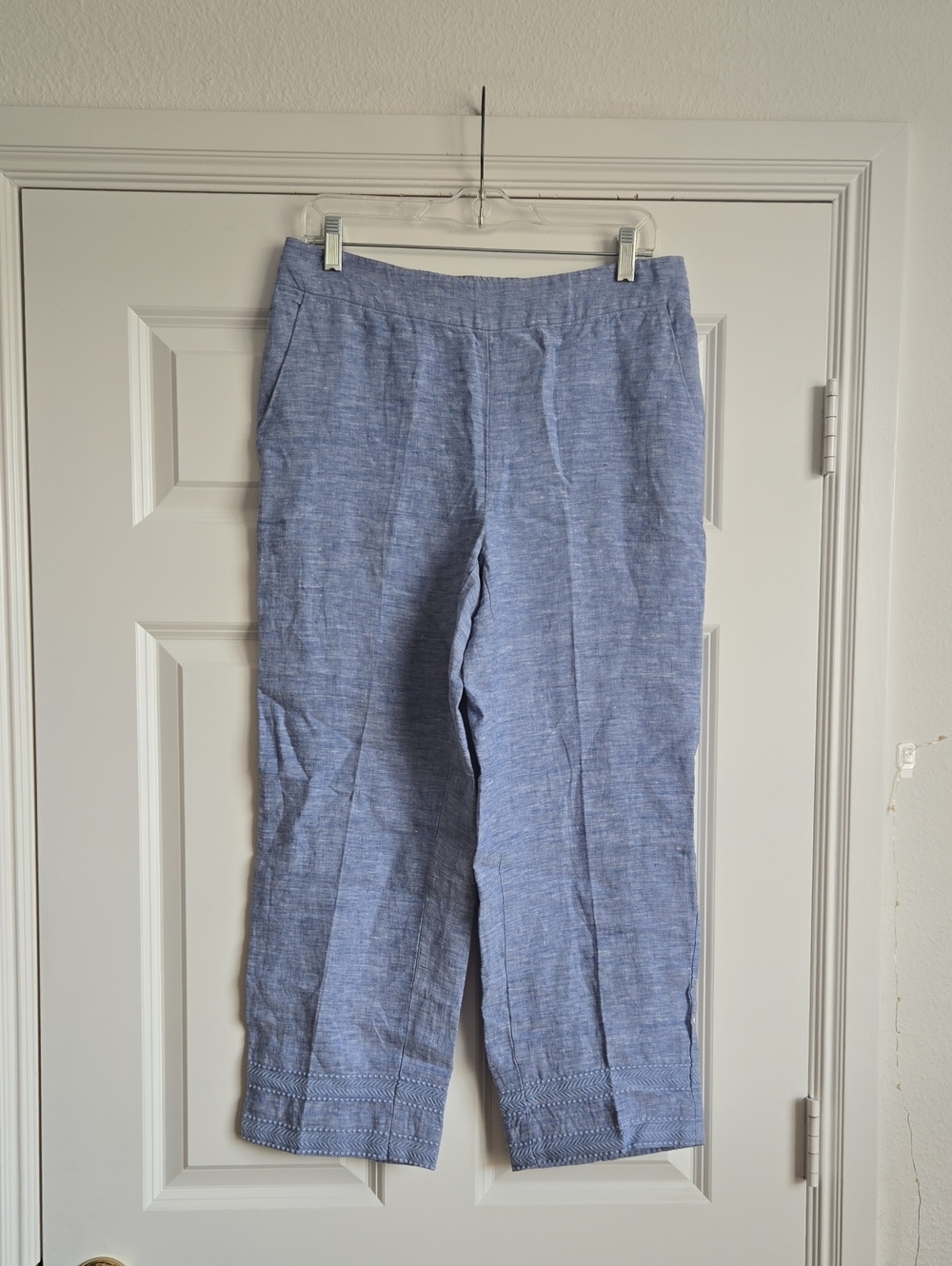 Chico's Light Blue 100% Linen Capris